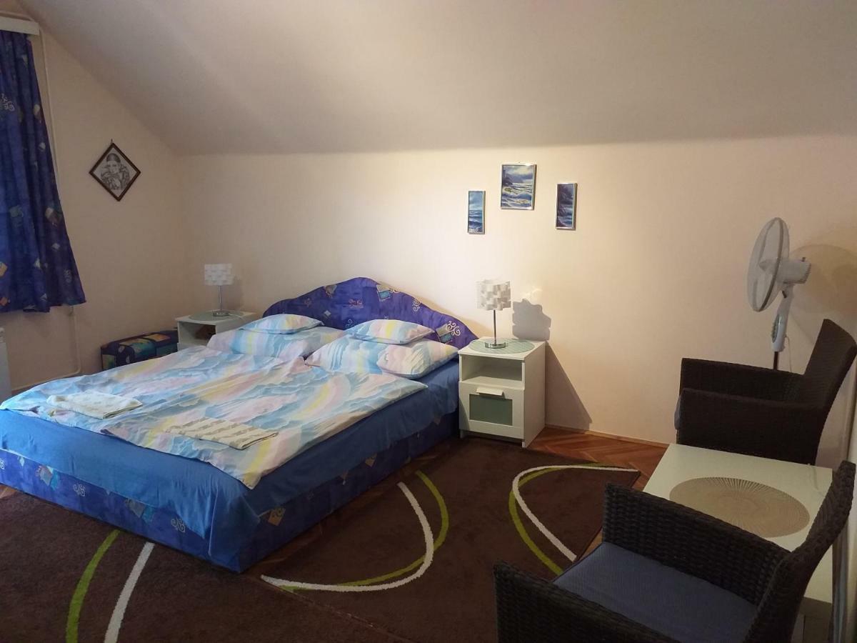 Balaton-Lak Apartmanhaz Siofok Bagian luar foto